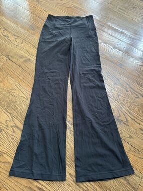 Lululemon Black Flare Leggings Size 8 High Rise Yoga Pants Bootcut